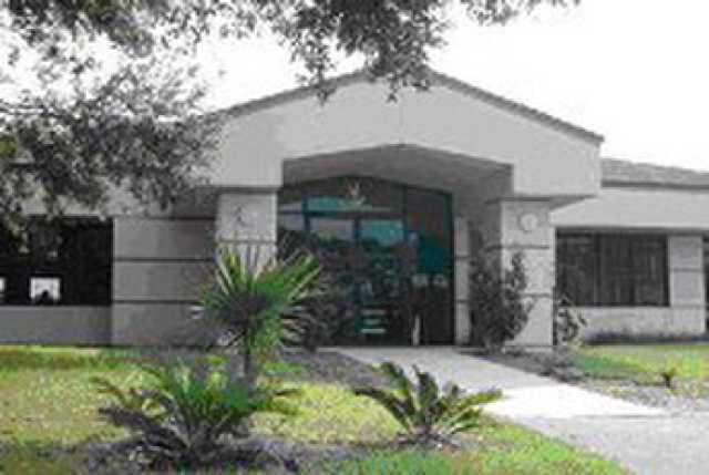 Groveland Adult & Child Dental Care